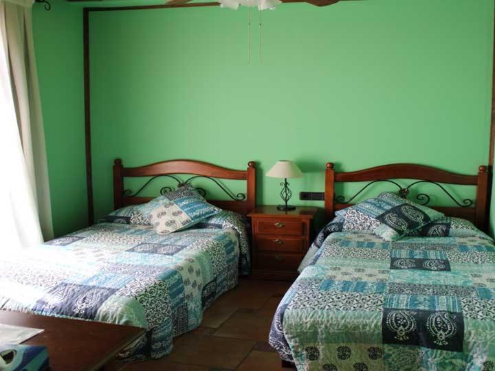 Hostal La Savina Cervera  Bagian luar foto