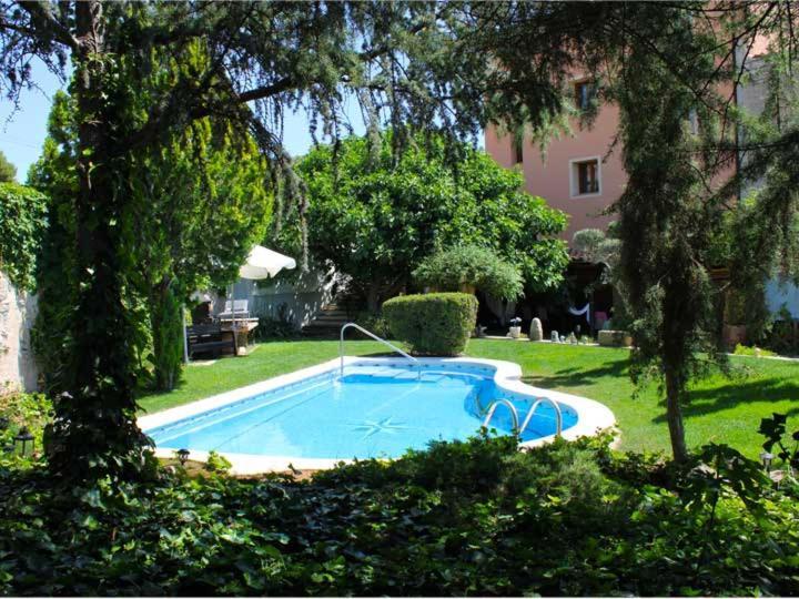 Hostal La Savina Cervera  Bagian luar foto